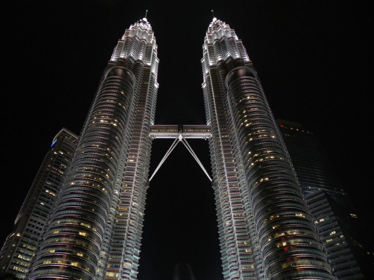 马来西亚为区块链专业人士推出新工作签证计划