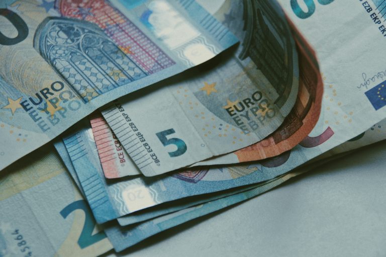幣安全面恢復 SEPA 歐元英鎊存取款服務
