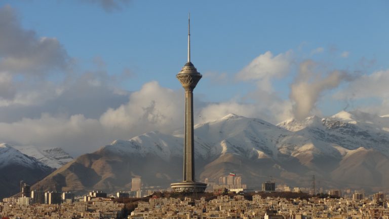 伊朗將加重對非法加密貨幣挖礦的刑罰